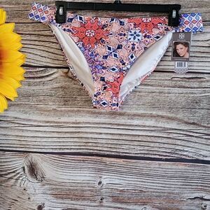 "Daisy Fuentes " Woman's bikini Bottoms 👙 Size: 14 peach/blue/white NWT